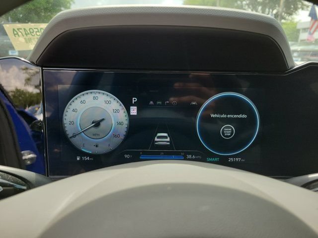 Used 2024 Hyundai Elantra SEL FWD image 16