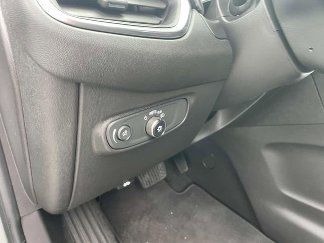 Used 2024 Chevrolet Equinox LT image 22