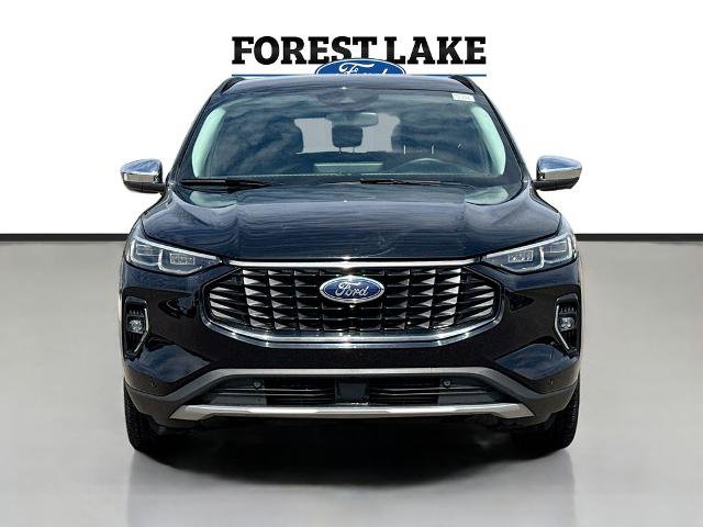 Certified 2023 Ford Escape Platinum AWD/4WD image 2