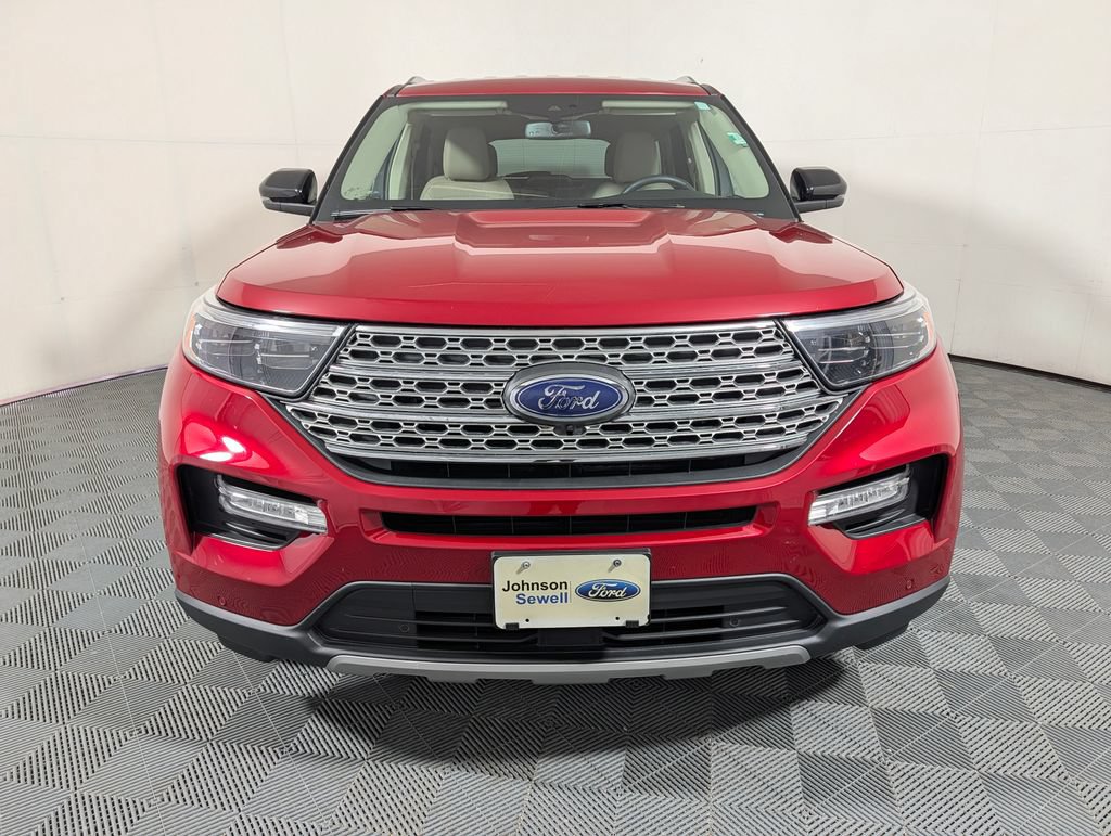 Certified 2022 Ford Explorer Limited w/ Equipment Group 301A RWD image 3