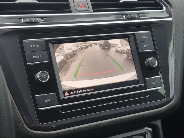 Used 2022 Volkswagen Tiguan S image 13