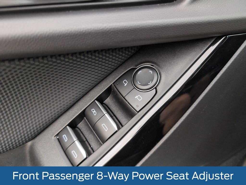 Used 2025 Chevrolet Equinox RS w/ Convenience Package III FWD image 29