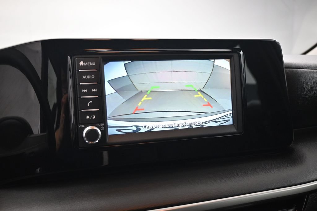 Used 2025 Nissan Kicks S FWD image 15