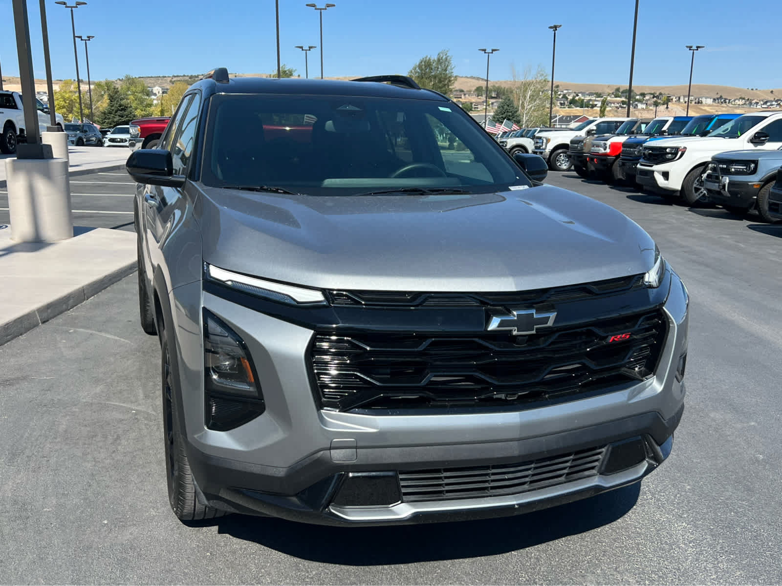 Used 2025 Chevrolet Equinox RS AWD/4WD image 4