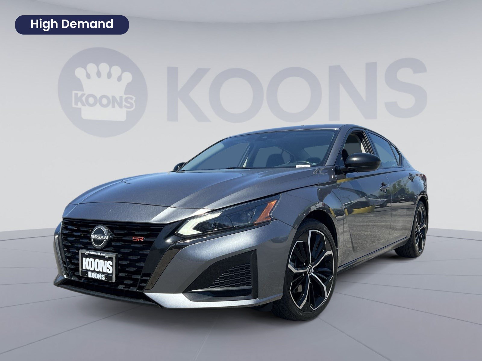 Used 2023 Nissan Altima 2.5 SR FWD image 1