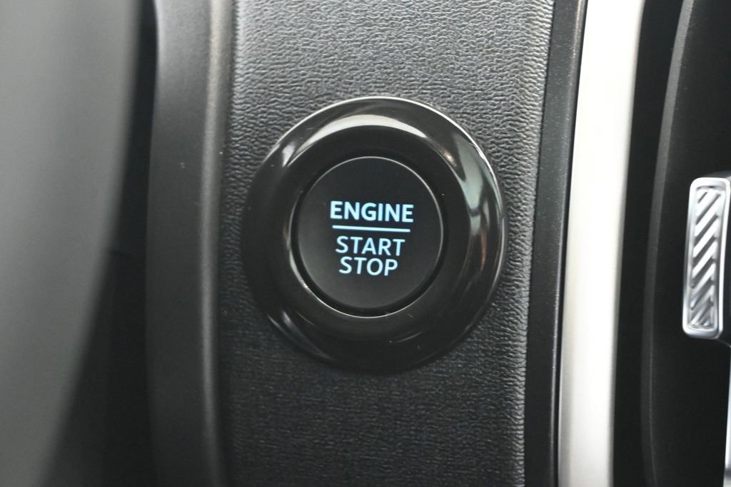 Certified 2025 Ford Expedition Active AWD/4WD image 14