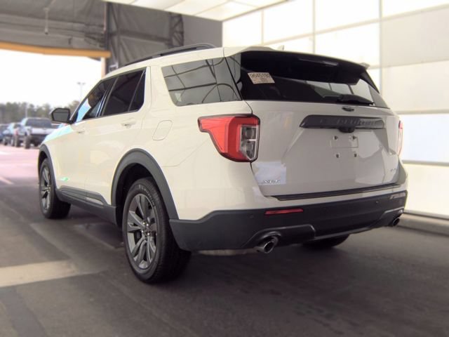 Certified 2024 Ford Explorer XLT w/ Equipment Group 202A AWD/4WD image 4