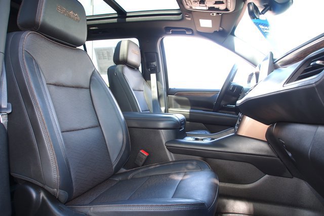 Used 2023 Chevrolet Tahoe High Country w/ Premium Package 2 image 11