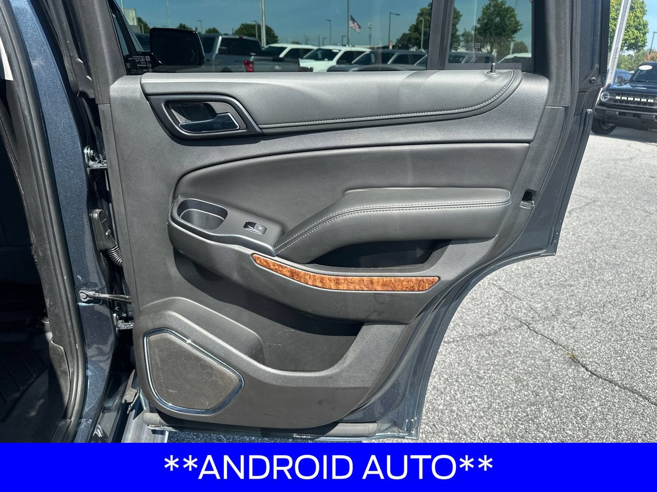Used 2019 Chevrolet Tahoe Premier RWD image 18