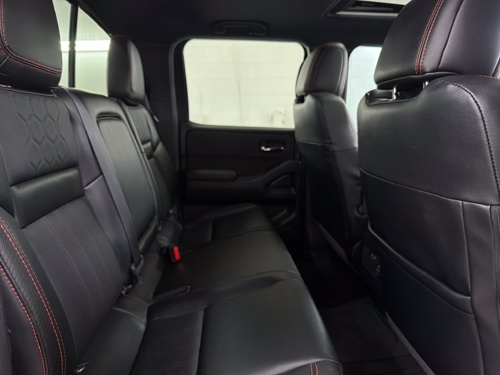 Used 2023 Nissan Frontier PRO-4X w/ Pro-4X Premium Package AWD/4WD image 31