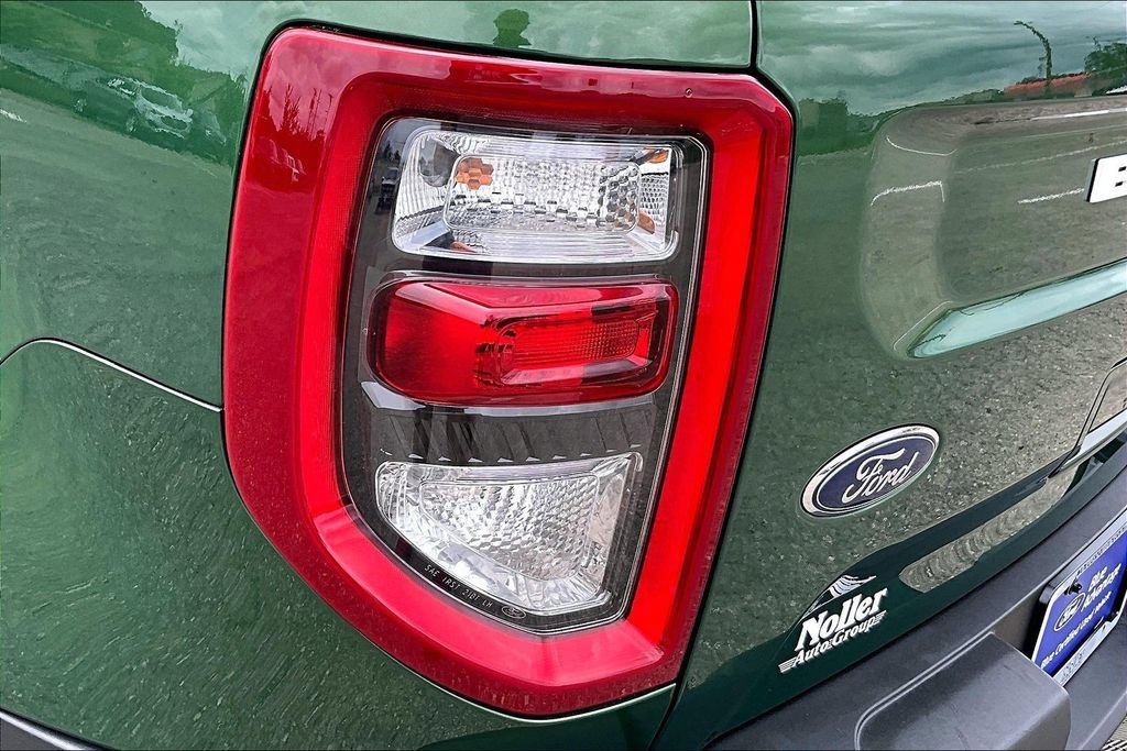 Certified 2025 Ford Bronco Sport Outer Banks w/ Outer Banks Tech Package+ AWD/4WD image 30