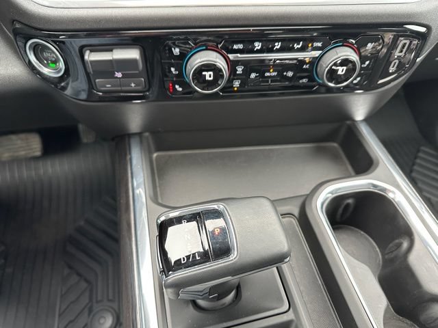 Used 2025 Chevrolet Silverado 1500 LTZ AWD/4WD image 23