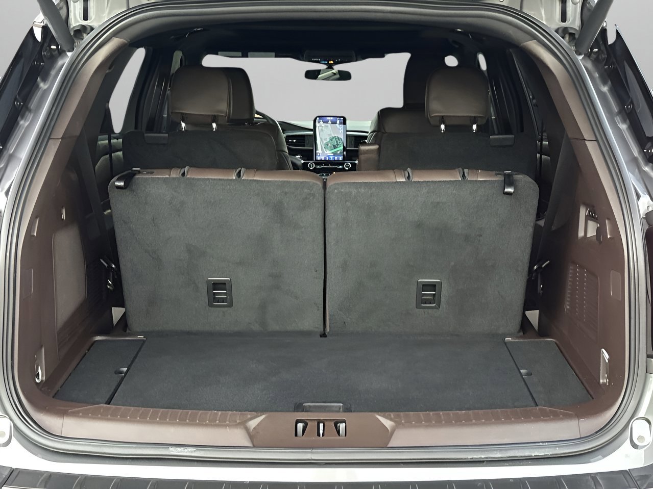 Certified 2024 Ford Explorer King Ranch w/ Technology Package image 8