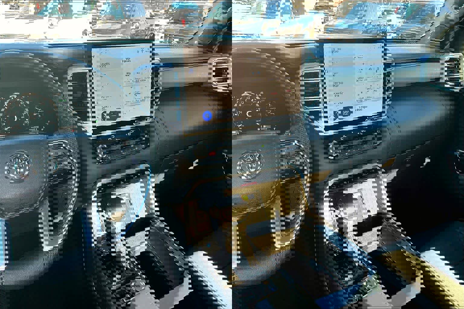 Used 2023 Toyota Tundra Platinum image 8