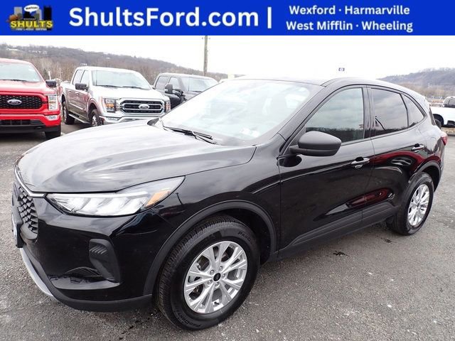 Certified 2025 Ford Escape Active AWD/4WD image 1