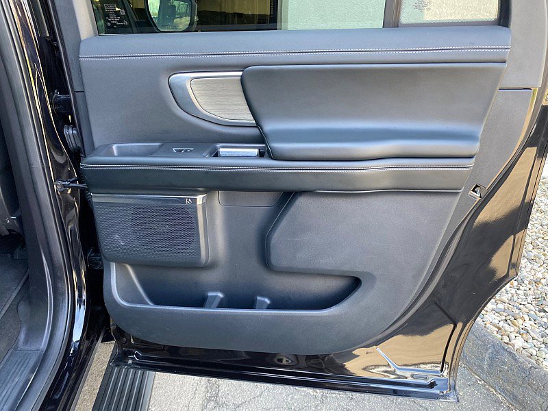 Certified 2025 Ford Expedition Max Platinum AWD/4WD image 41