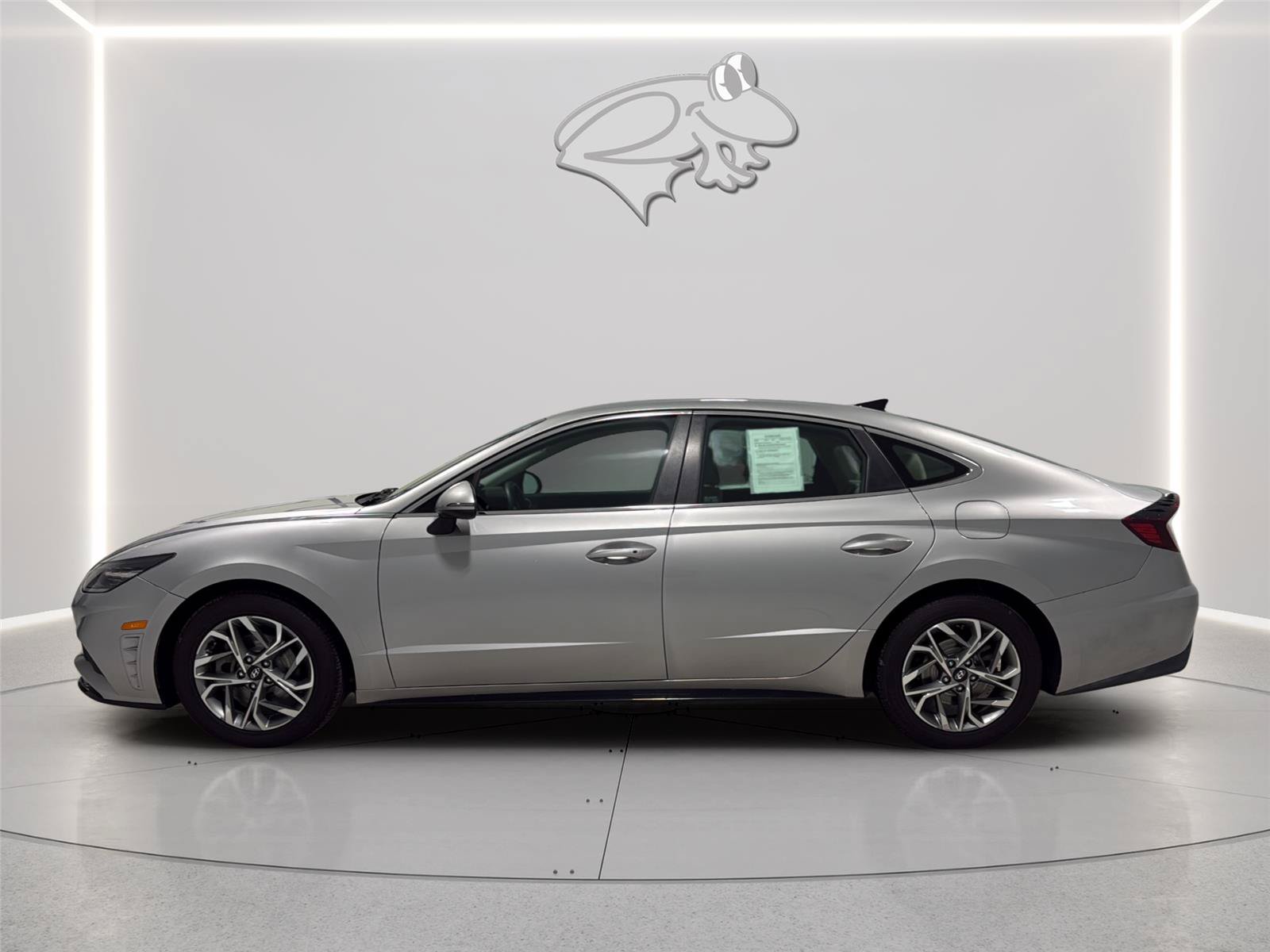 Used 2023 Hyundai Sonata SEL FWD image 10