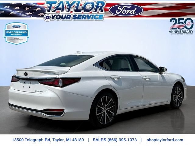 Used 2024 Lexus ES 300h w/ Premium Package FWD image 4