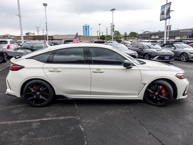 Used 2023 Honda Civic Type R image 11