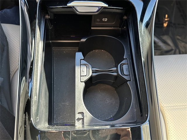 Used 2024 Mercedes-Benz C 300 4MATIC Sedan image 25