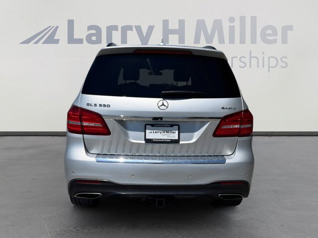 Used 2019 Mercedes-Benz GLS 550 4MATIC image 4