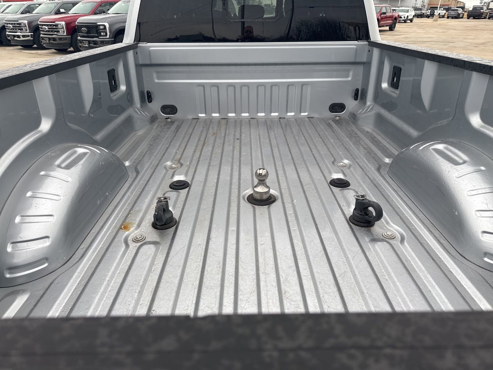 Certified 2022 Ford F450 Limited w/ FX4 Off-Road Package image 5