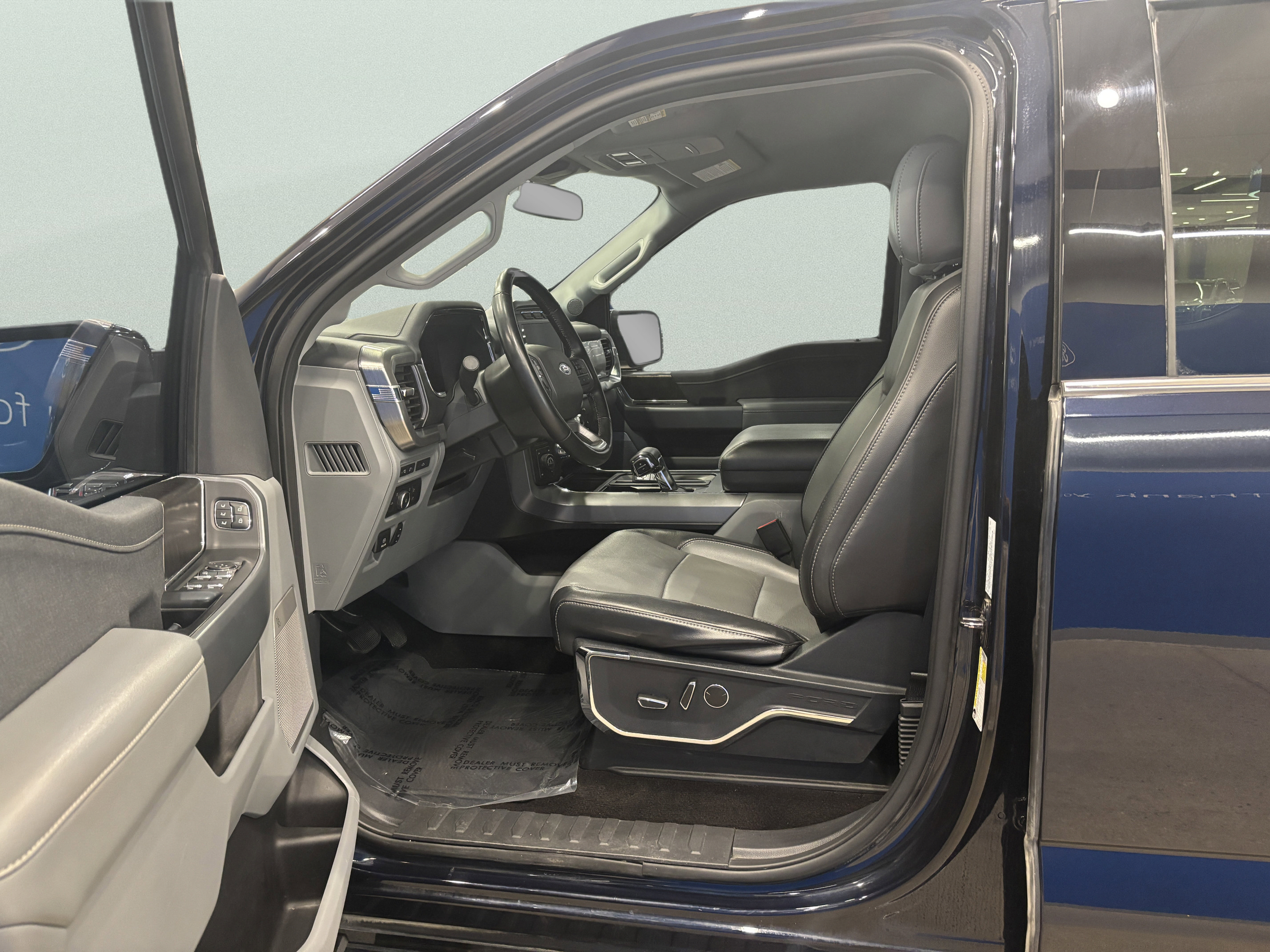 Certified 2021 Ford F150 Lariat AWD/4WD image 11