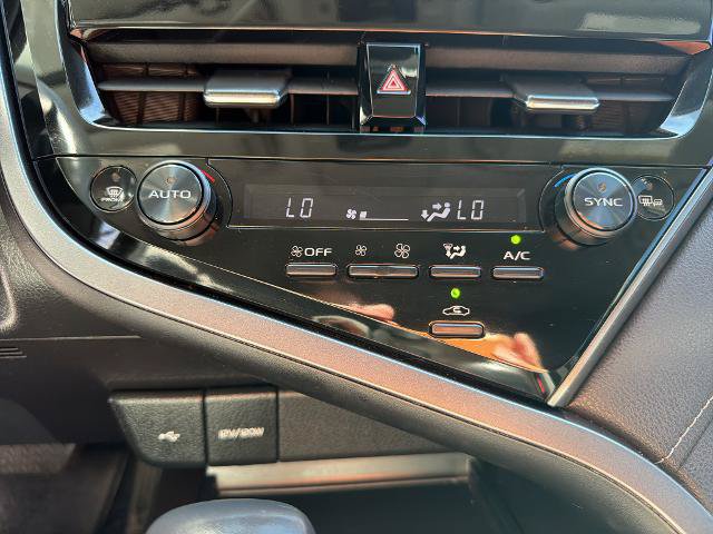 Used 2023 Toyota Camry SE FWD image 27