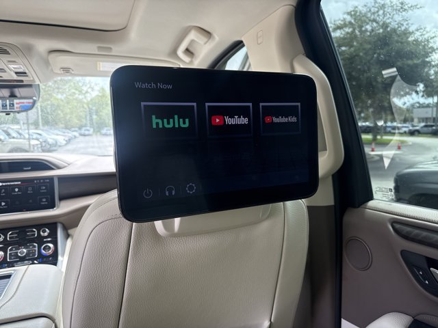 Used 2024 GMC Yukon XL Denali w/ Advanced Technology Package AWD/4WD image 23