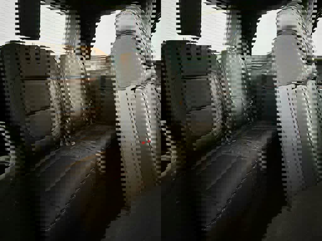 Certified 2017 Ford Explorer Platinum image 33