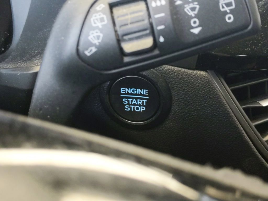 Certified 2024 Ford Escape Active AWD/4WD image 26
