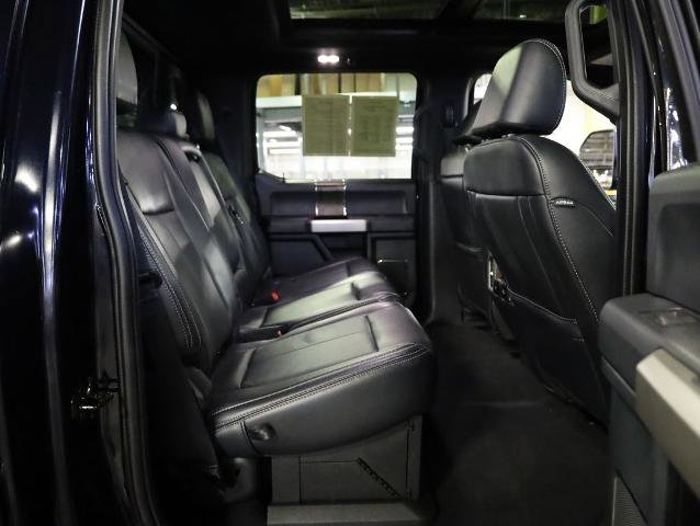 Certified 2022 Ford F250 Lariat w/ Black Appearance Package image 18