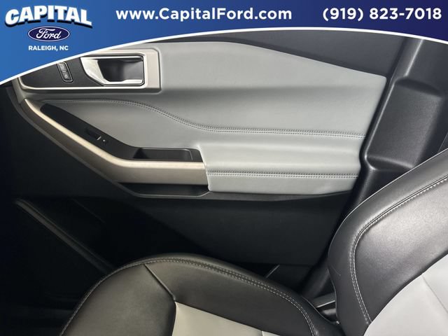 Certified 2023 Ford Explorer XLT w/ Equipment Group 202A RWD image 28