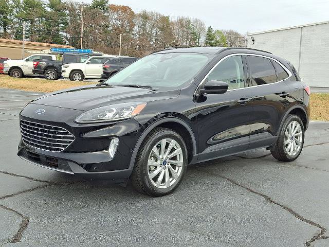 Certified 2021 Ford Escape Titanium w/ Titanium Elite Package image 3