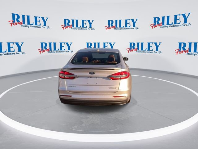 Certified 2019 Ford Fusion Titanium image 9