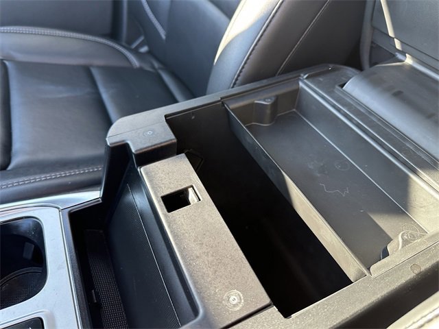 Certified 2022 Ford Explorer XLT w/ Equipment Group 202A image 26