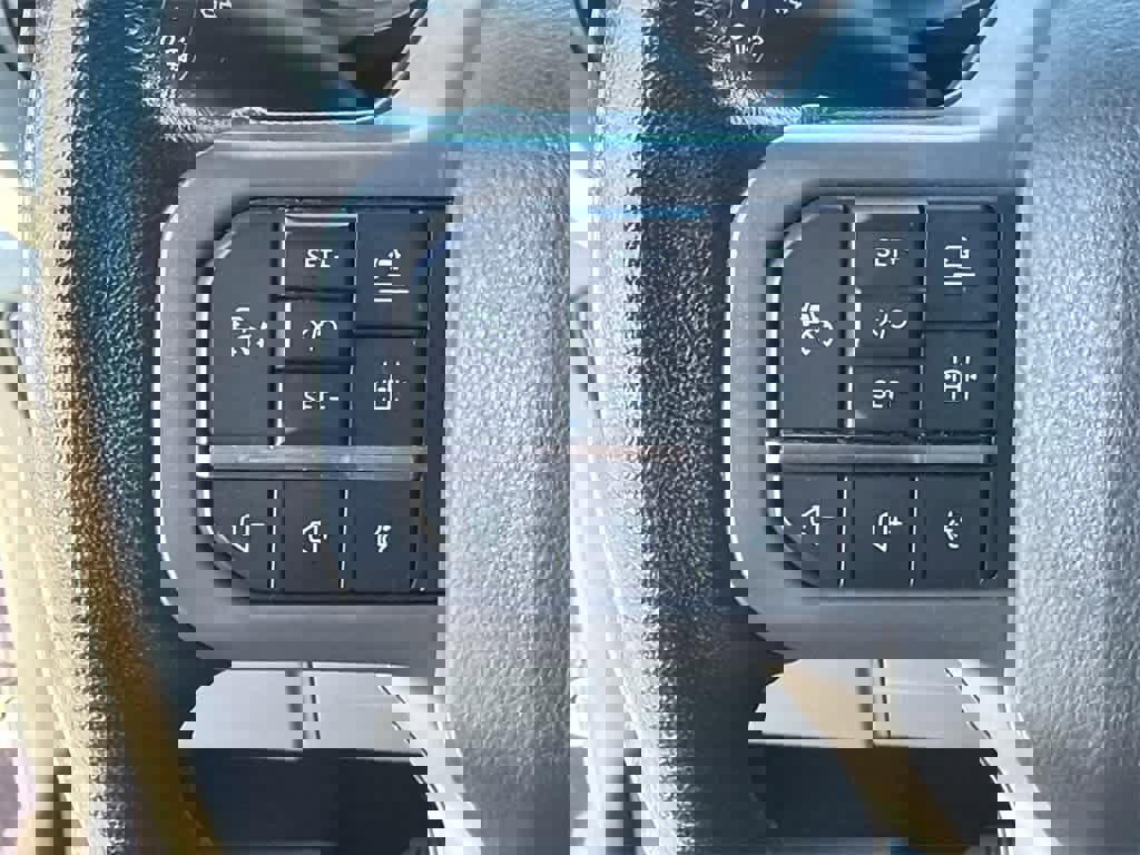 Certified 2022 Ford F150 XLT w/ Equipment Group 302A High image 22