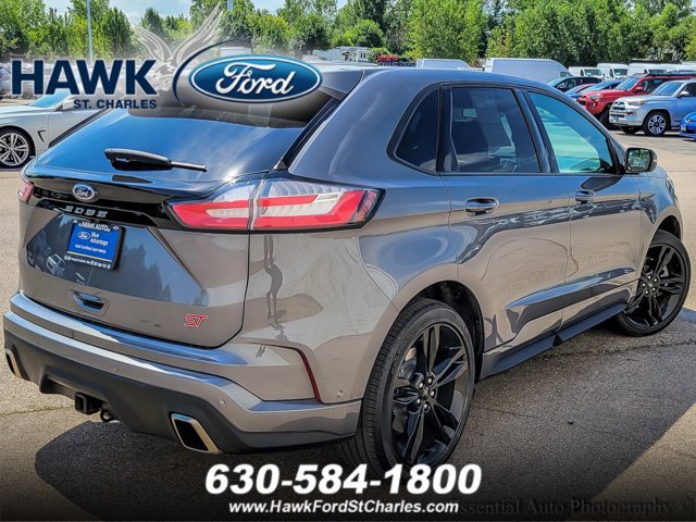 Certified 2022 Ford Edge ST w/ Equipment Group 401A image 7