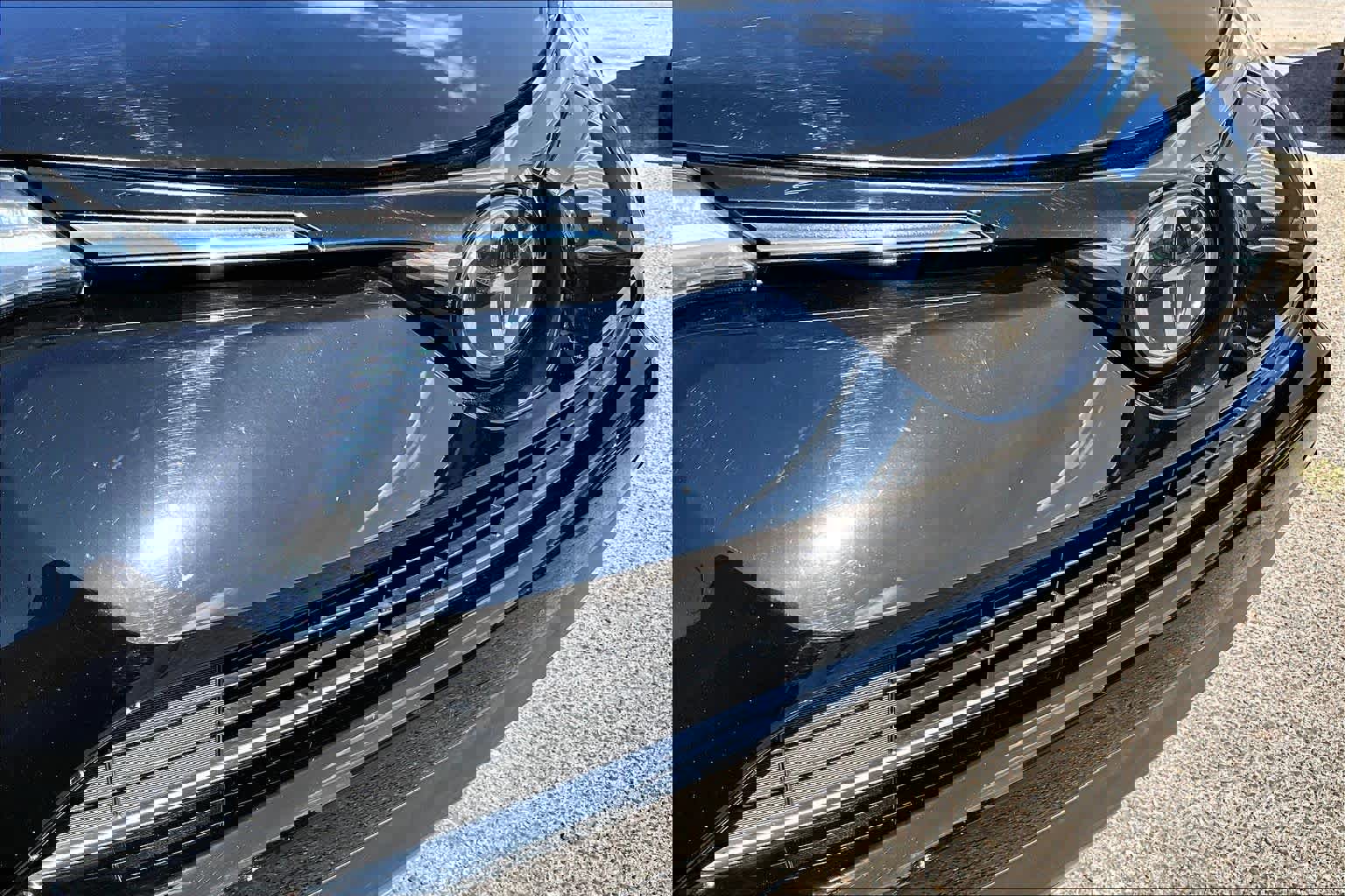 Used 2017 Toyota RAV4 XLE w/ All Weather Liner Package AWD/4WD image 32