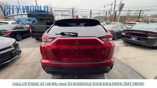Used 2022 Mitsubishi Eclipse Cross ES image 3