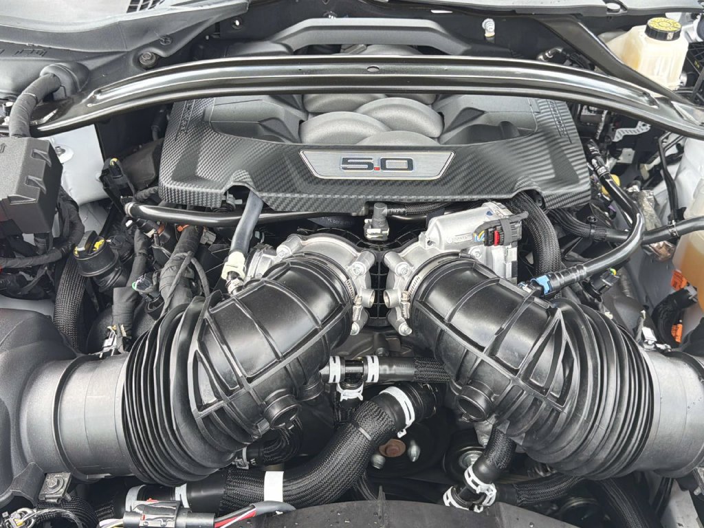 Certified 2025 Ford Mustang GT Premium RWD image 26