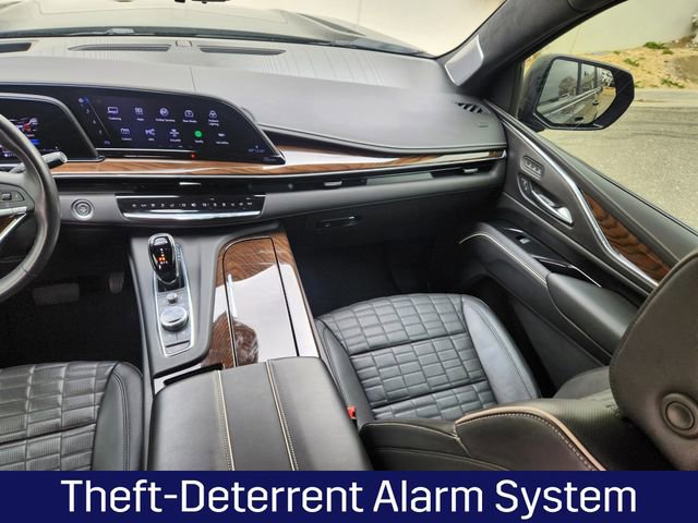 Used 2023 Cadillac Escalade ESV Sport Platinum w/ LPO, Floor Liner Package AWD/4WD image 15