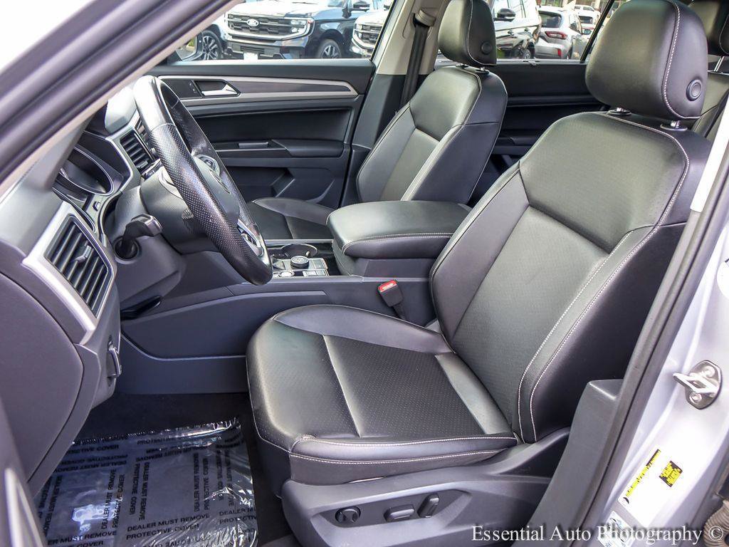 Used 2021 Volkswagen Atlas SE w/ Panoramic Sunroof Package AWD/4WD image 9