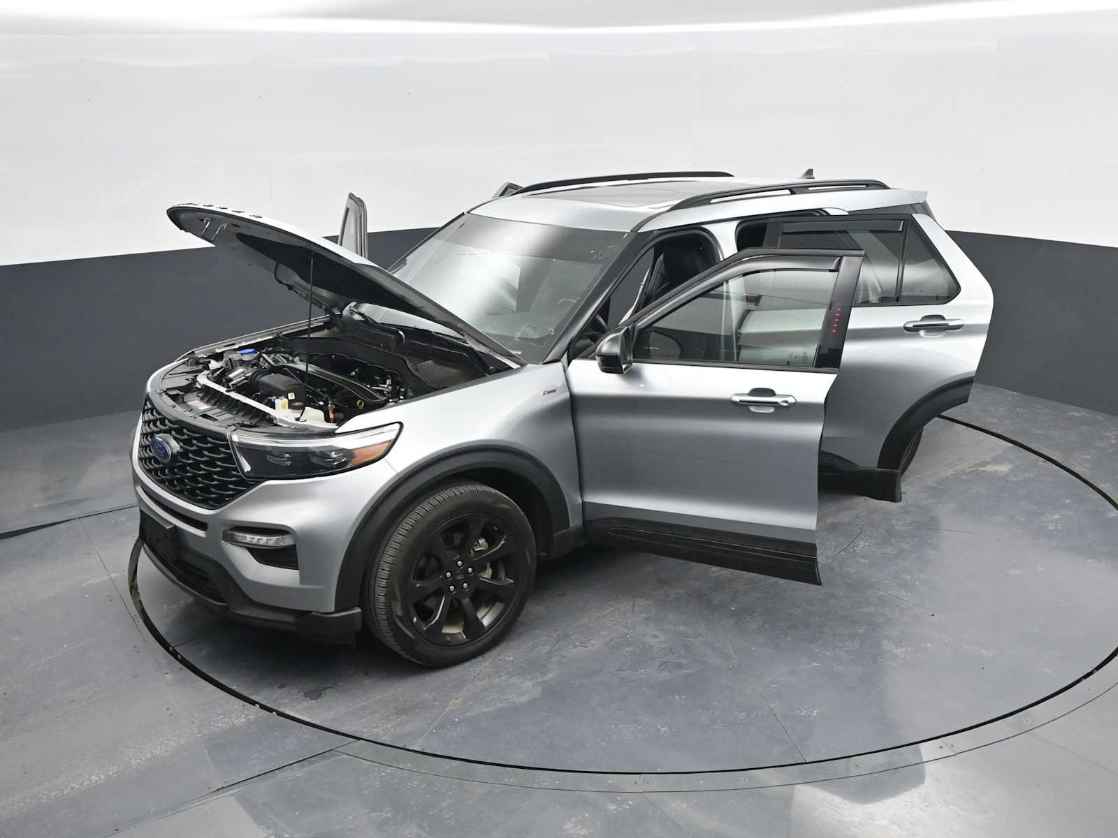 Certified 2024 Ford Explorer ST-Line w/ Class IV Trailer Tow Package AWD/4WD image 44