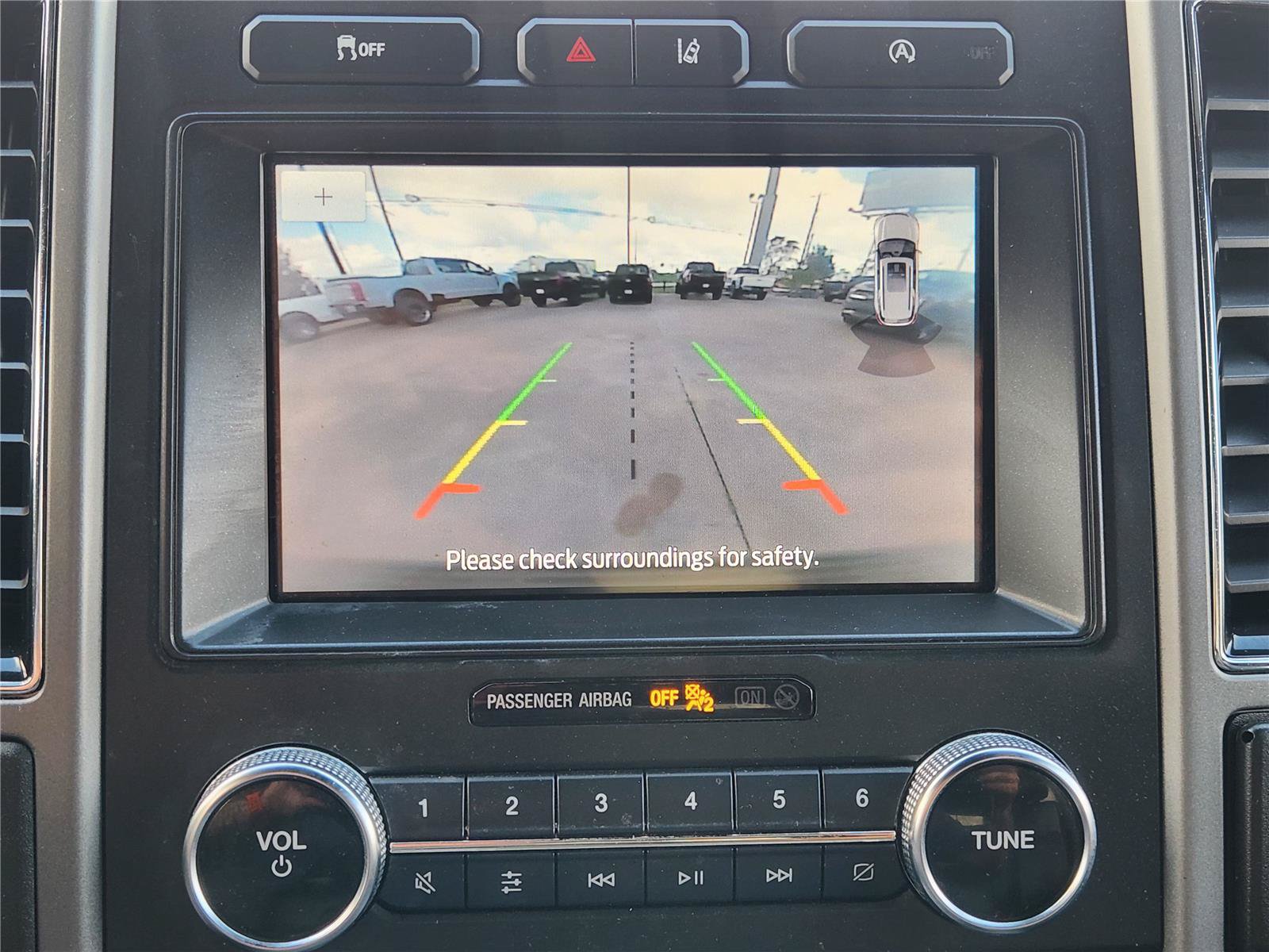 Certified 2021 Ford Expedition XLT RWD image 15