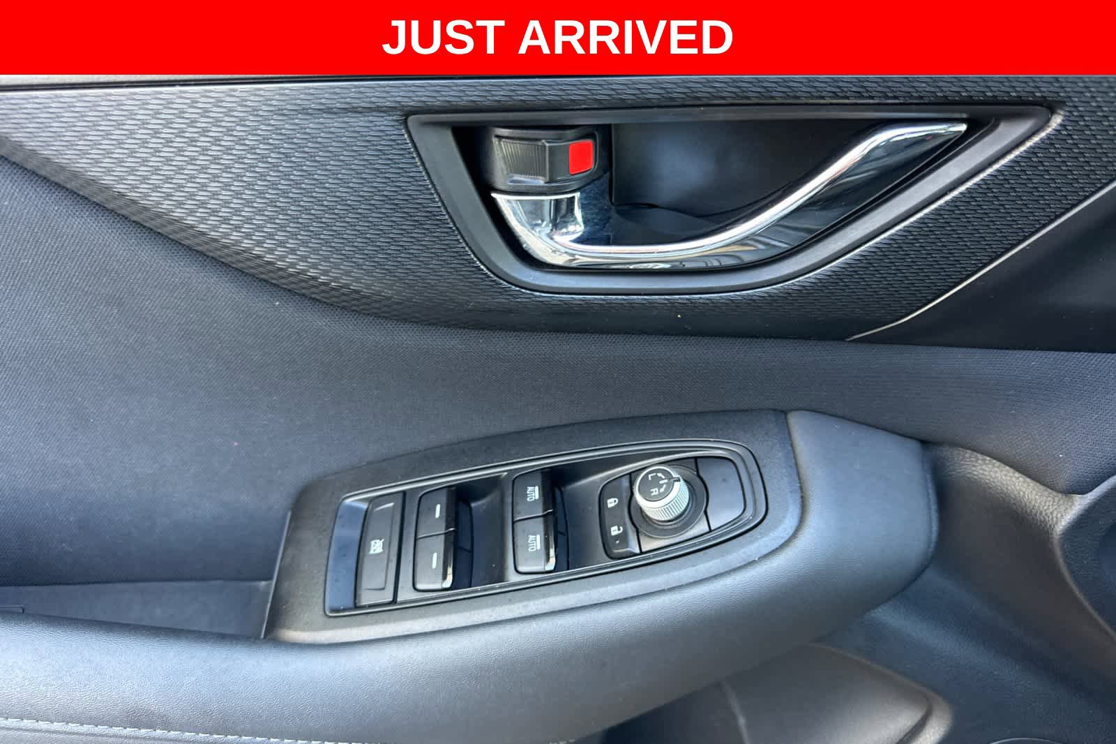 Used 2024 Subaru Outback Premium AWD/4WD image 13