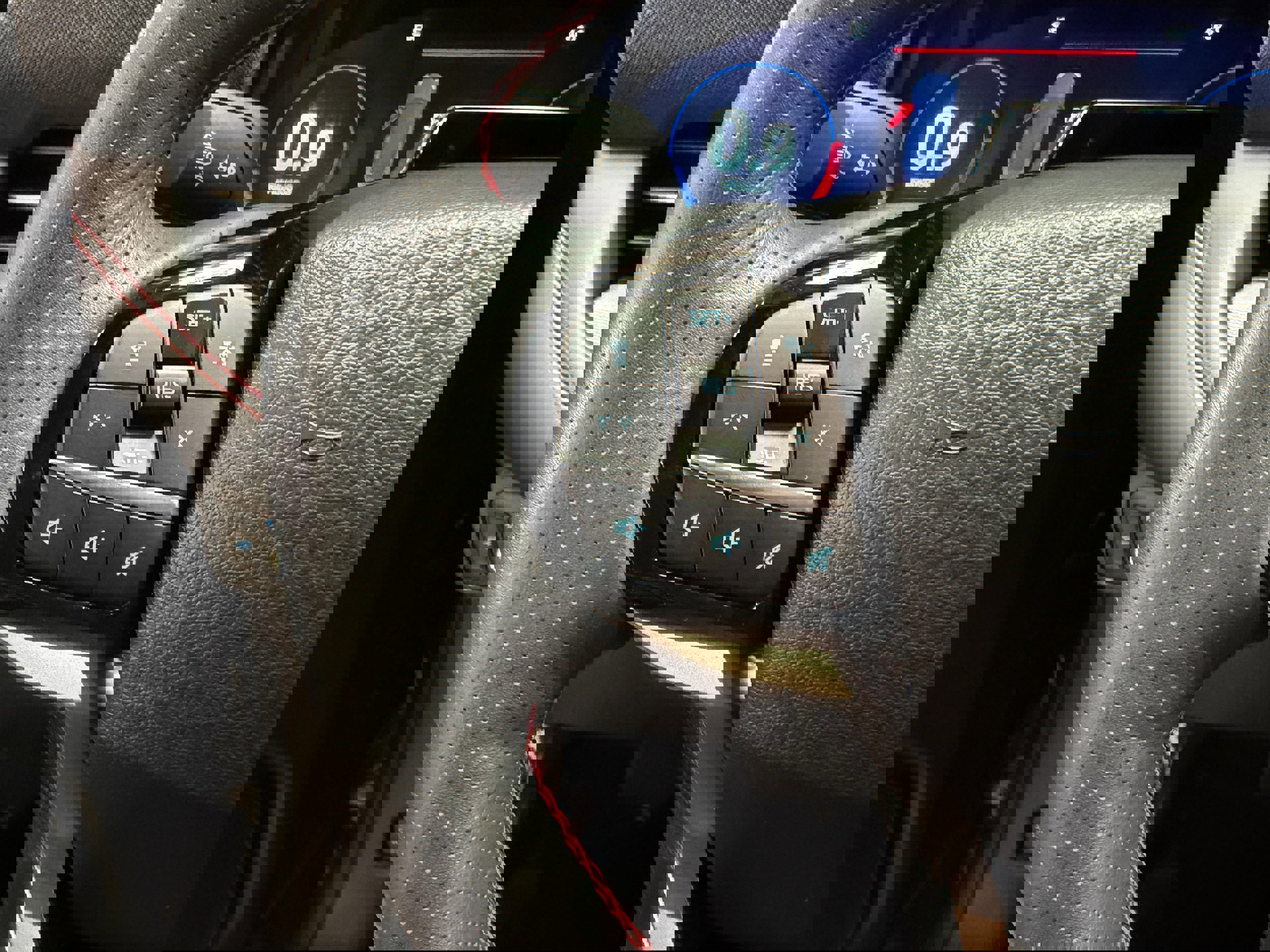 Certified 2025 Ford Explorer ST-Line image 19