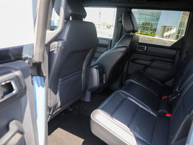 Certified 2025 Ford Bronco Outer Banks AWD/4WD image 28