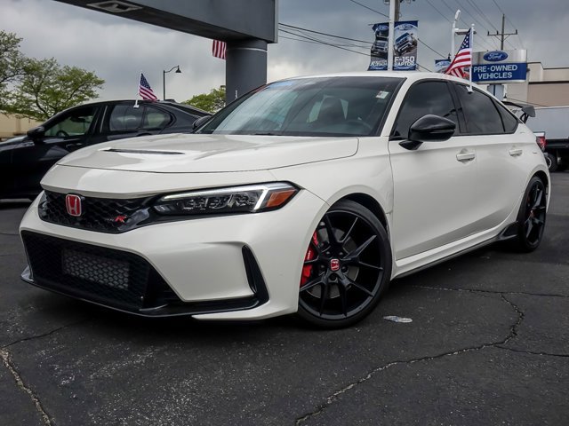 Used 2023 Honda Civic Type R image 1
