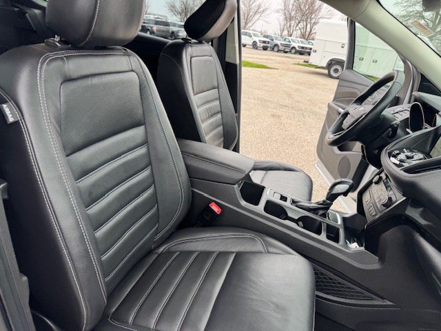 Certified 2019 Ford Escape Titanium image 34